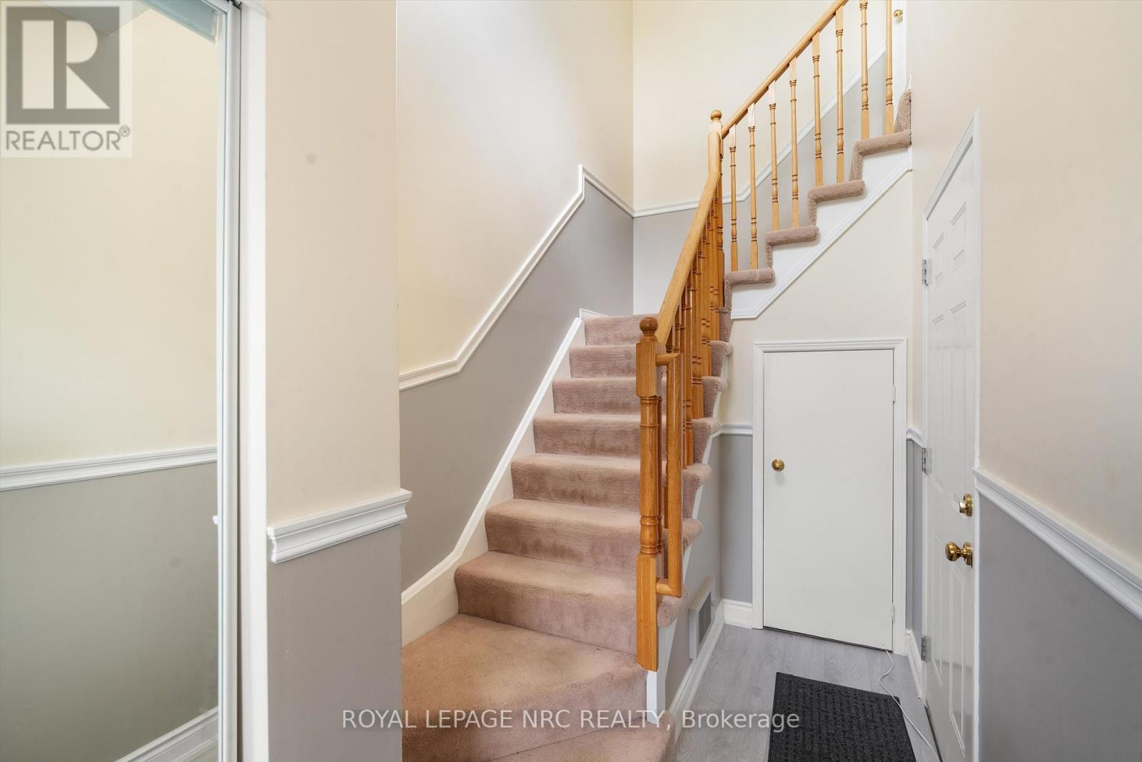 82 - 2530 Northampton Boulevard, Burlington, Ontario  L7M 4B4 - Photo 4 - W12186173