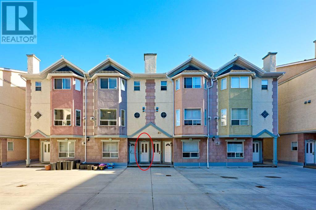Property at 1535 11 Street SW image 4