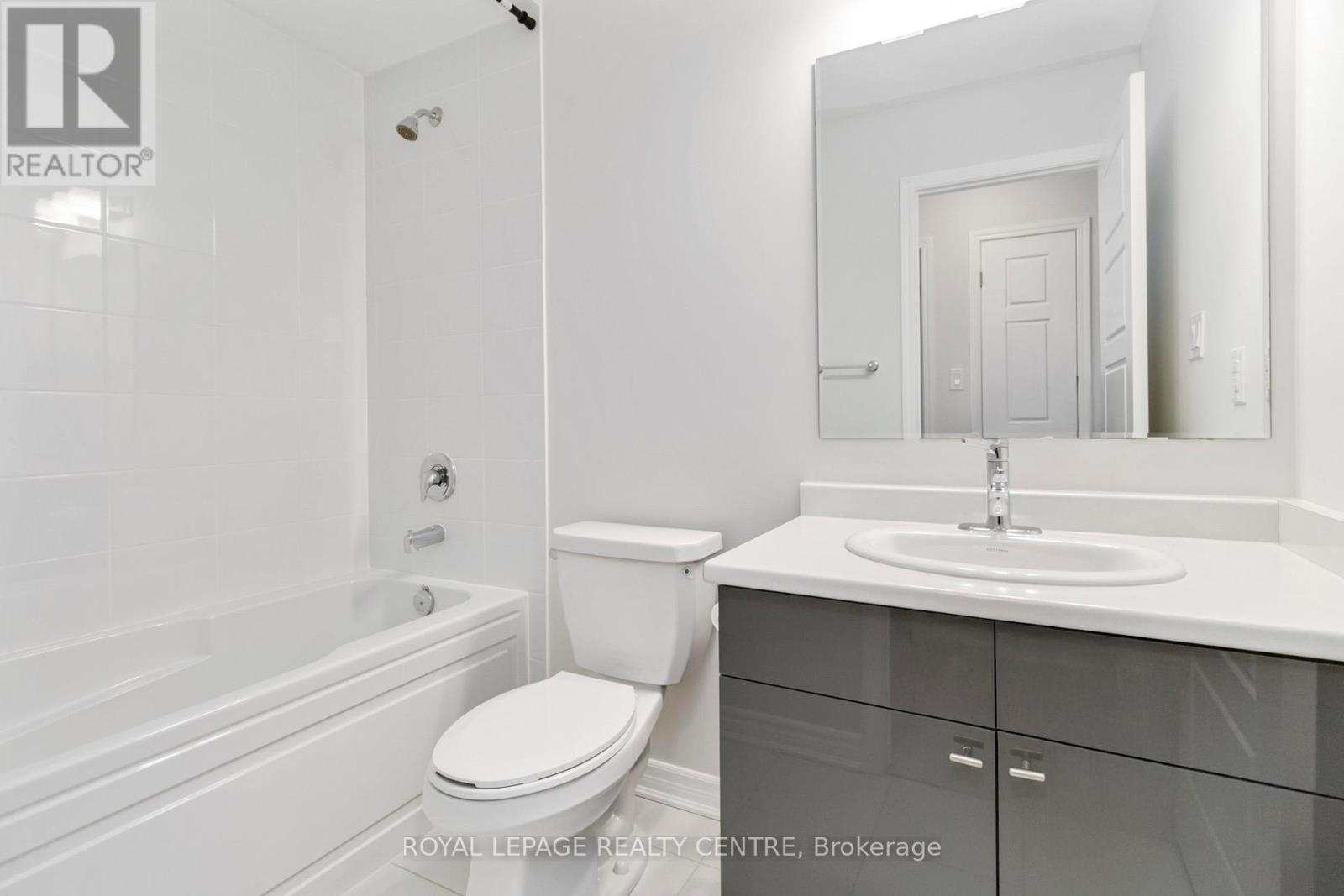 1246 Havelock Gardens, Milton, Ontario  L9E 1Y1 - Photo 16 - W12183914
