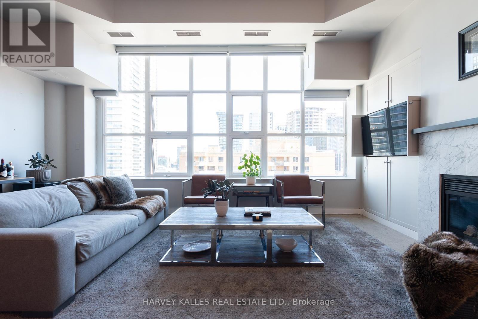 953 - 155 Dalhousie Street, Toronto, Ontario  M5B 2P7 - Photo 9 - C12186183