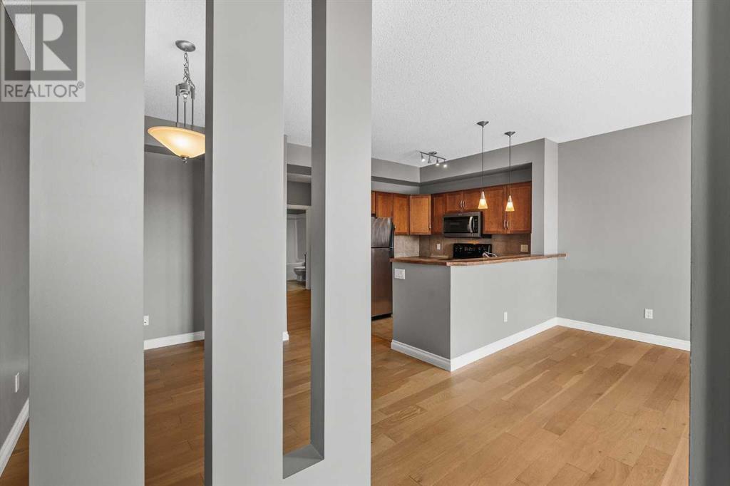Property at 8, 153 Rockyledge View NW image 5