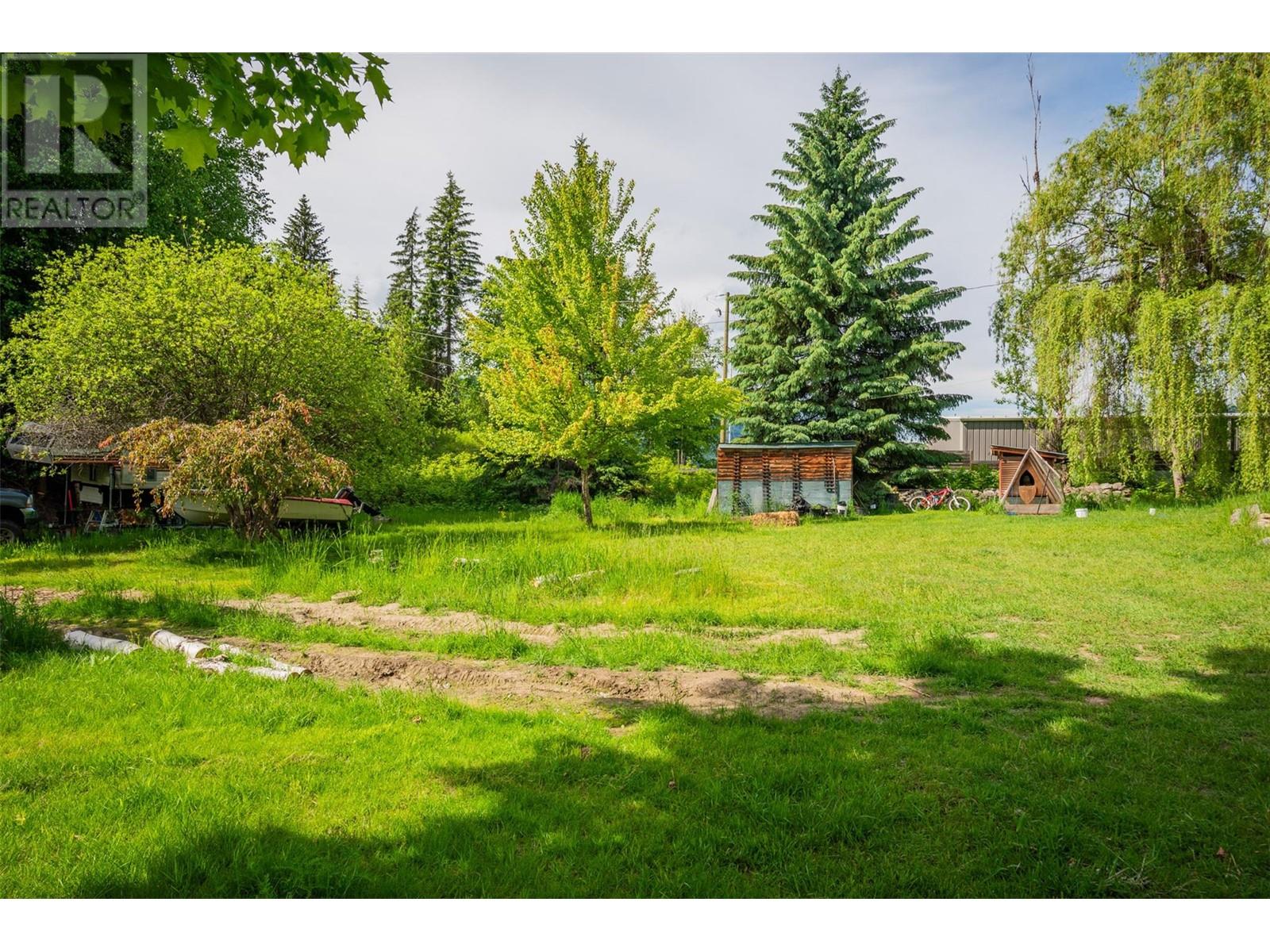 7010 Perrys Cemetary Road, Winlaw, British Columbia  V0G 2J0 - Photo 52 - 10350136