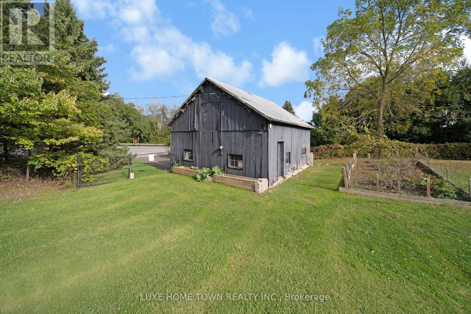 7038 Guelph Line, Milton, Ontario  L0P 1B0 - Photo 43 - W12186142