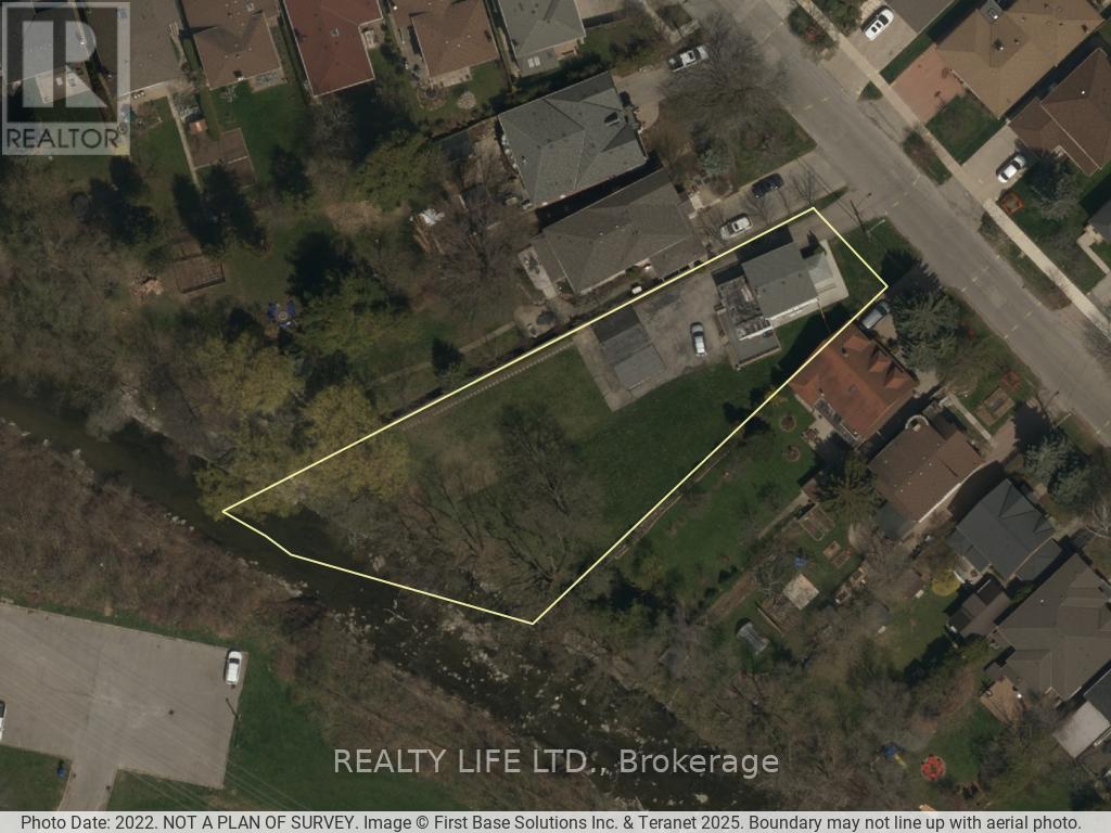 48 Bonnyview Drive, Toronto (Stonegate-Queensway), Ontario  M8Y 3G6 - Photo 48 - W12186162