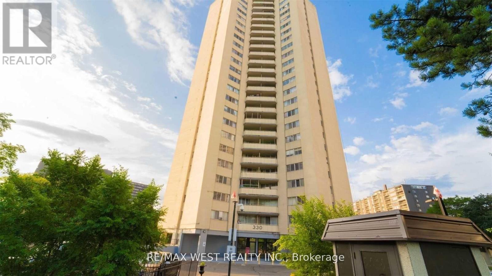 306 - 330 Dixon Road, Toronto, Ontario  M9R 1S9 - Photo 1 - W12186171