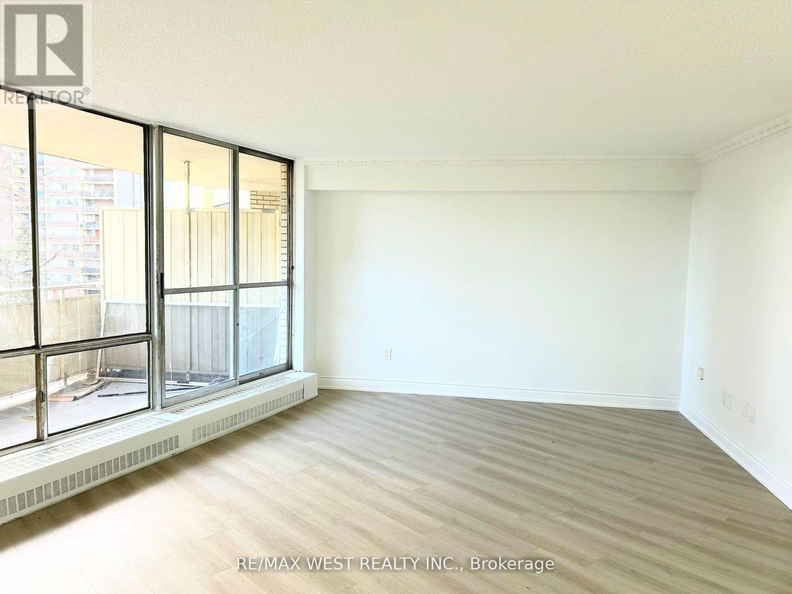306 - 330 Dixon Road, Toronto, Ontario  M9R 1S9 - Photo 2 - W12186171