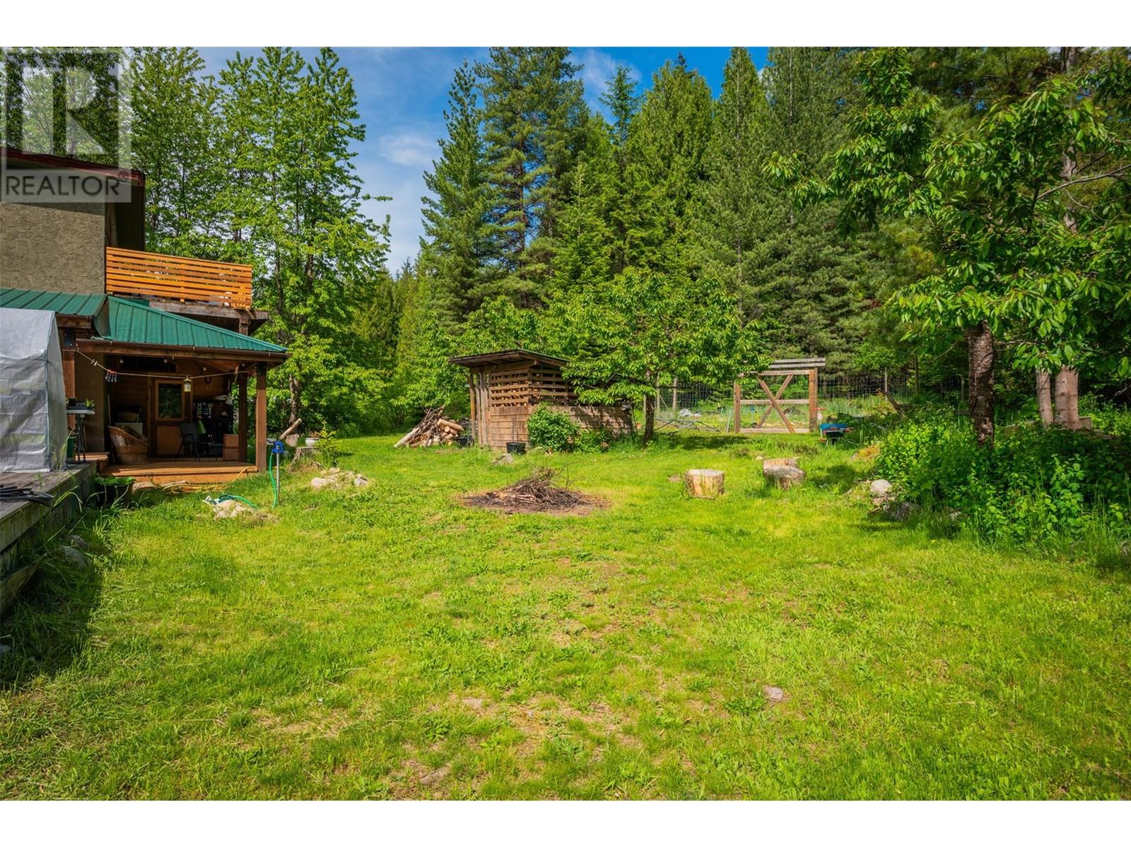 7010 Perrys Cemetary Road, Winlaw, British Columbia  V0G 2J0 - Photo 64 - 10350136