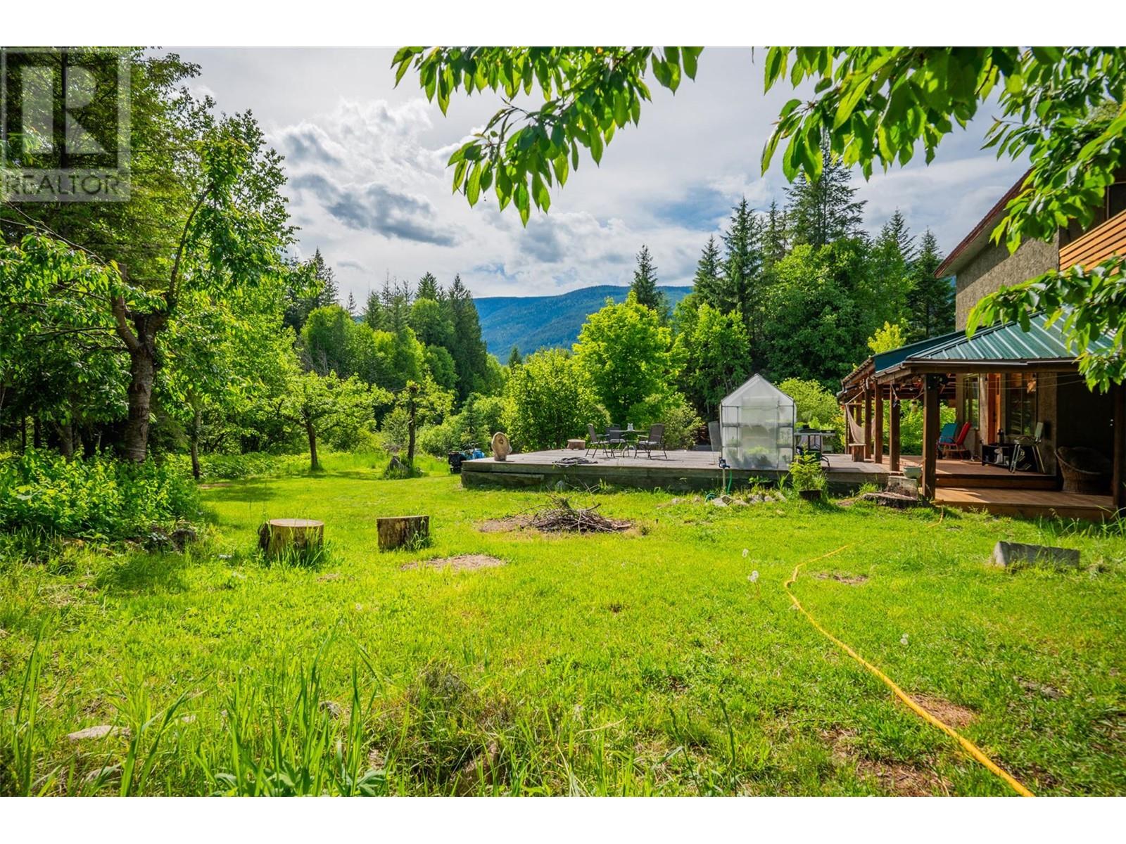 7010 Perrys Cemetary Road, Winlaw, British Columbia  V0G 2J0 - Photo 66 - 10350136