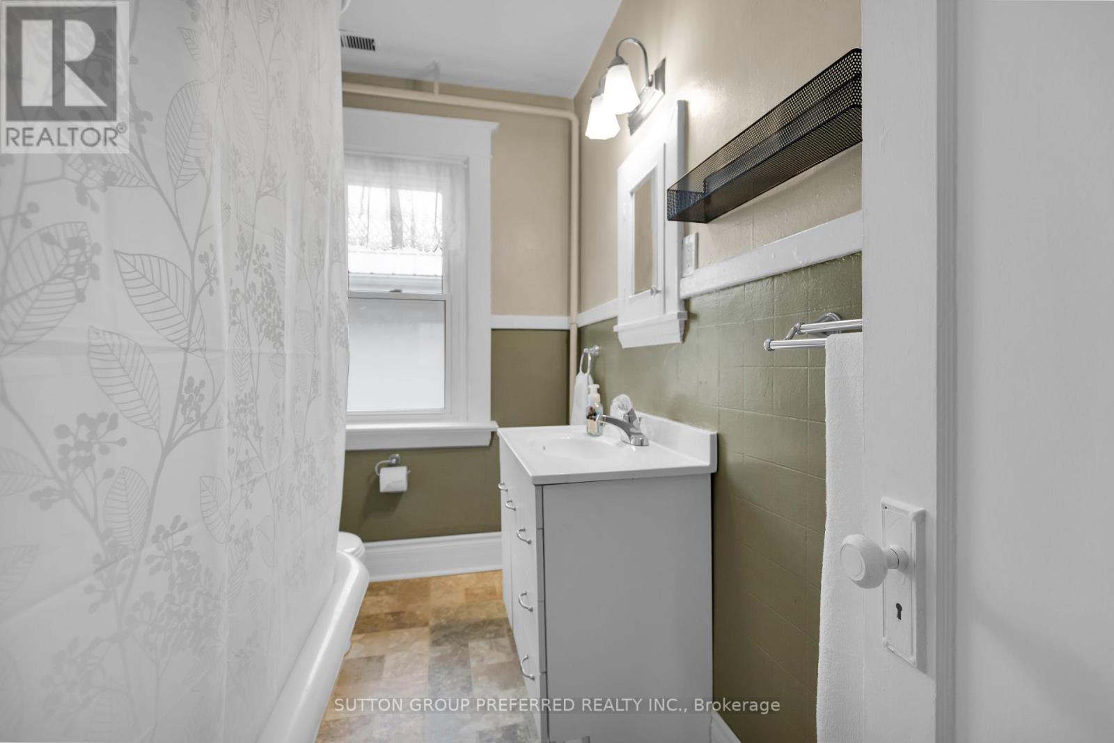 841 Dufferin Avenue, London East, Ontario  N5W 3J9 - Photo 27 - X12186211