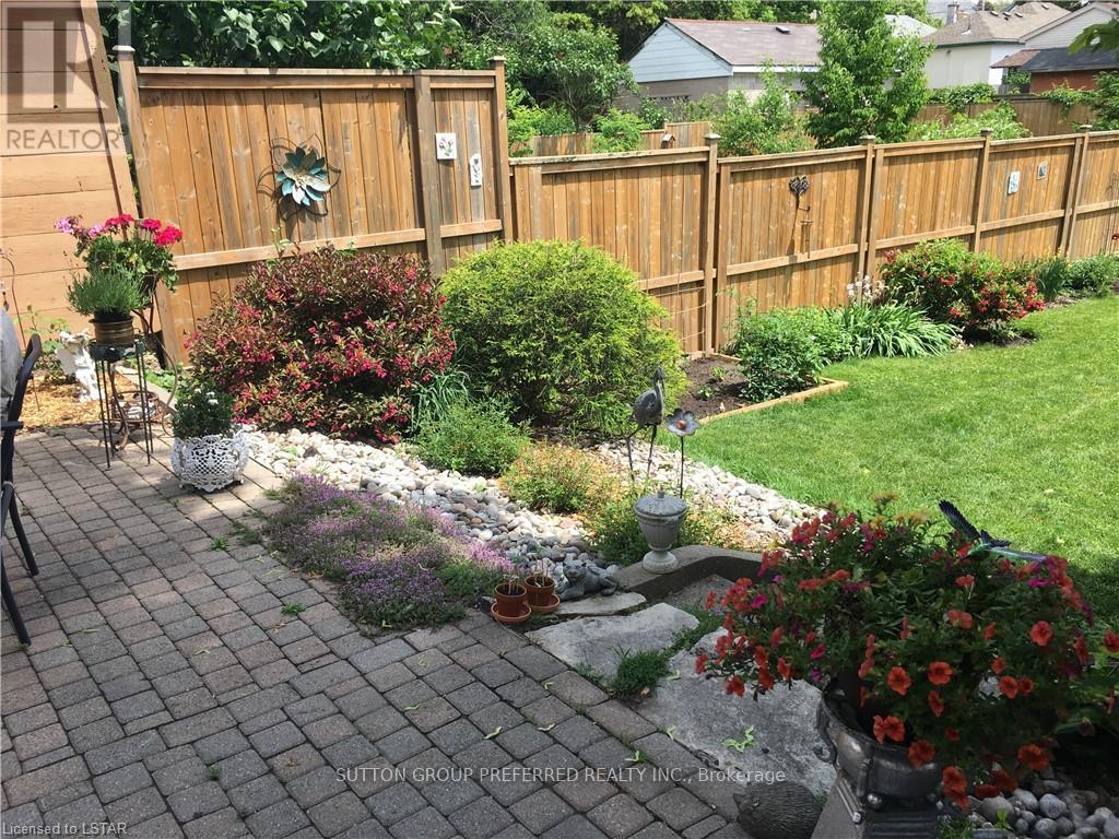 841 Dufferin Avenue, London East, Ontario  N5W 3J9 - Photo 44 - X12186211