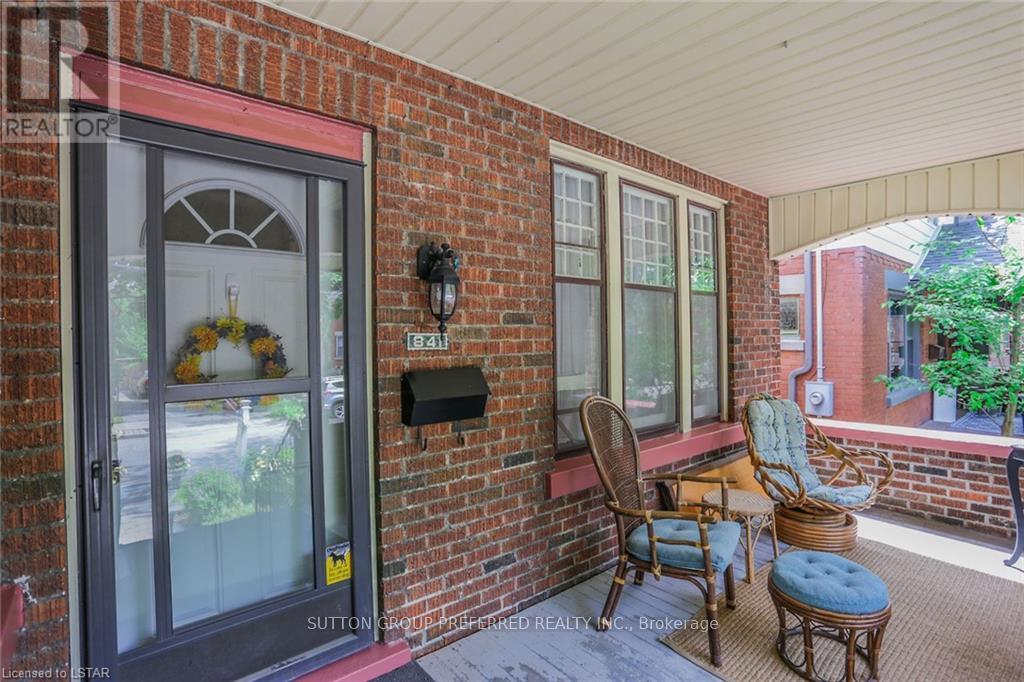 Property at 841 DUFFERIN AVENUE image 5