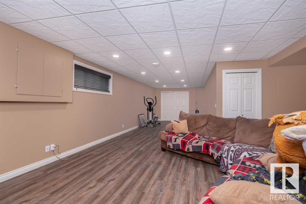 3712 69 St, Camrose, Alberta  T4V 5B7 - Photo 14 - E4439629