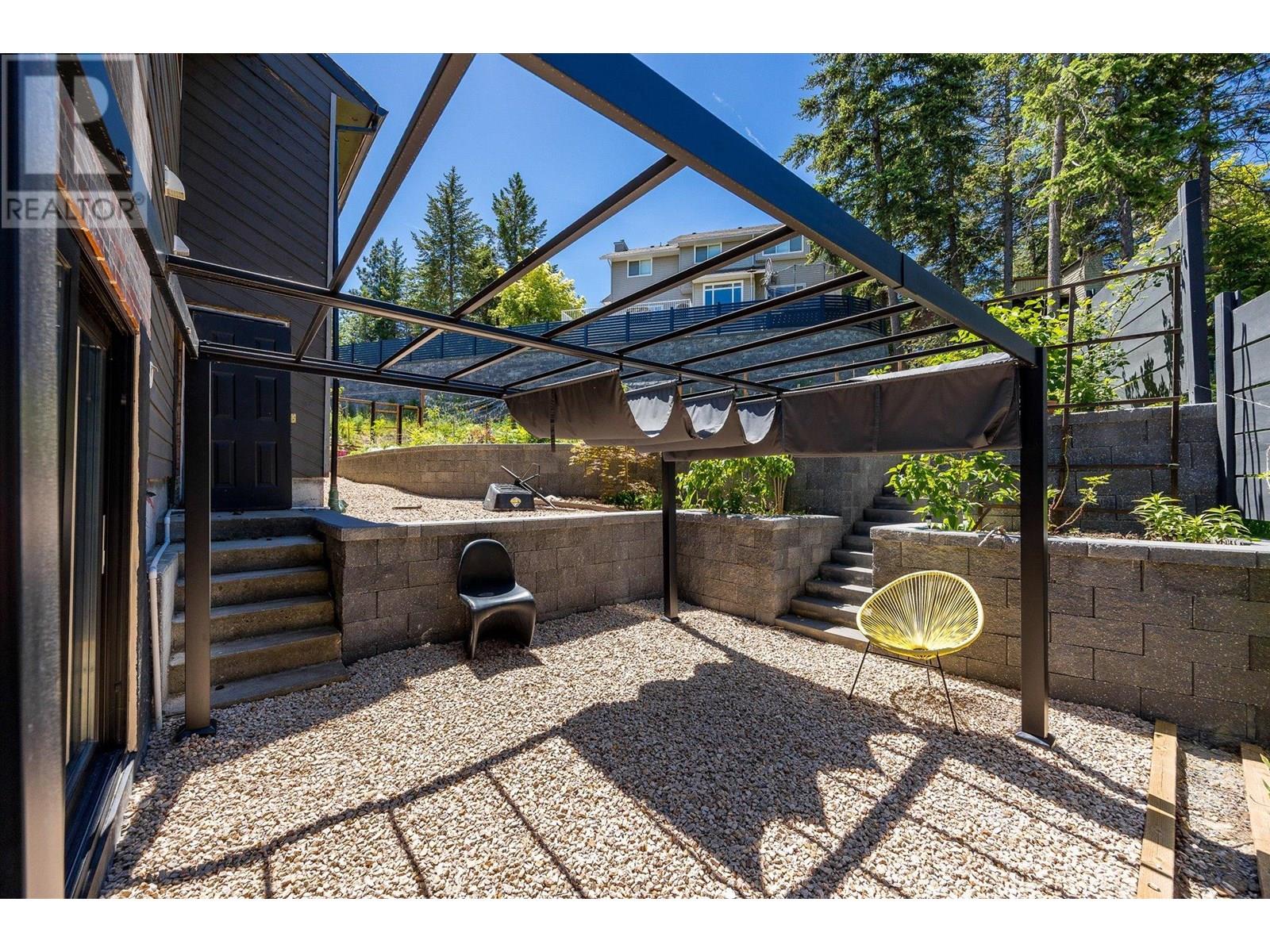 1632 Griffiths Place, West Kelowna, British Columbia  V1Z 2T7 - Photo 5 - 10350129