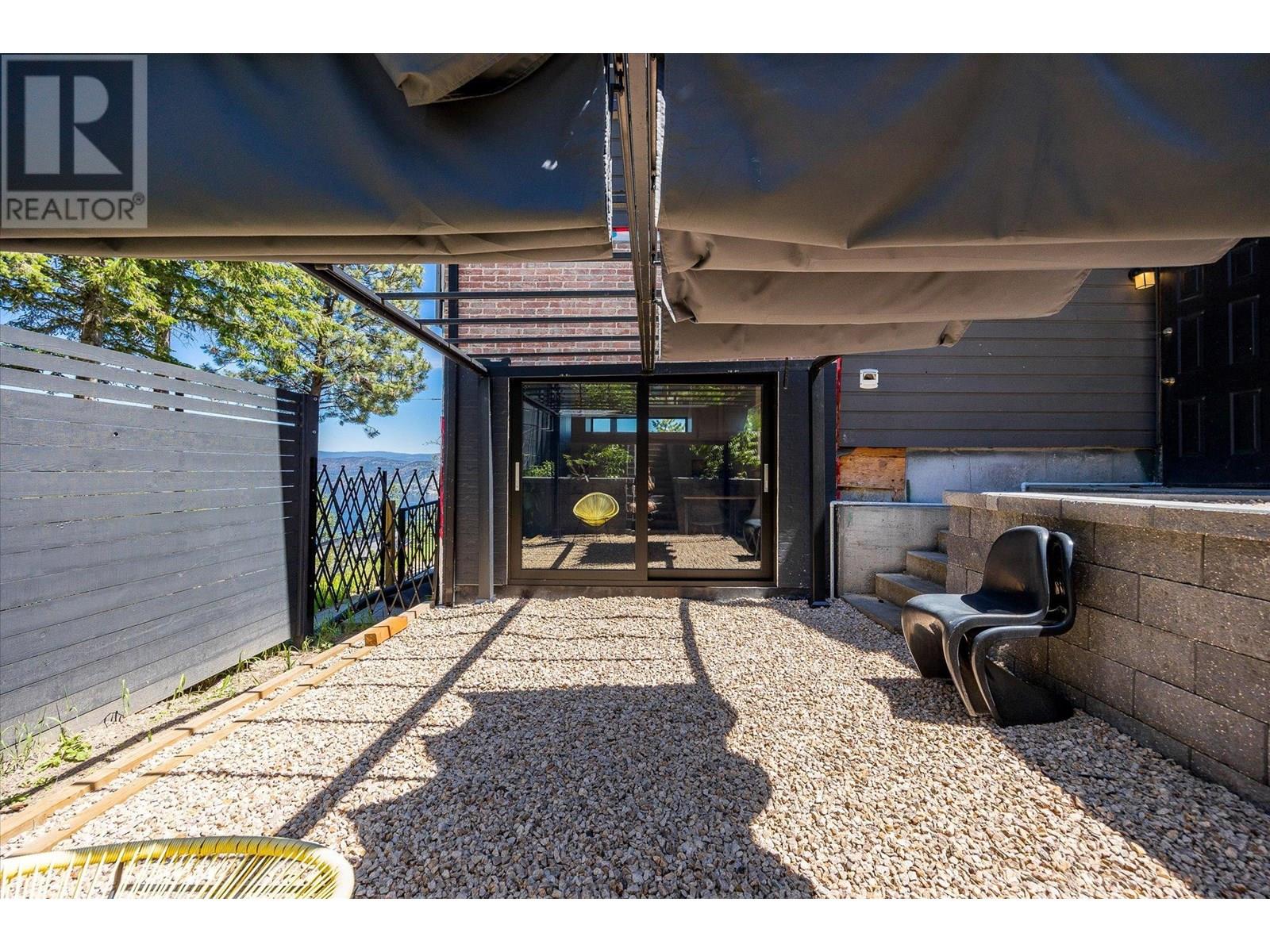 1632 Griffiths Place, West Kelowna, British Columbia  V1Z 2T7 - Photo 6 - 10350129