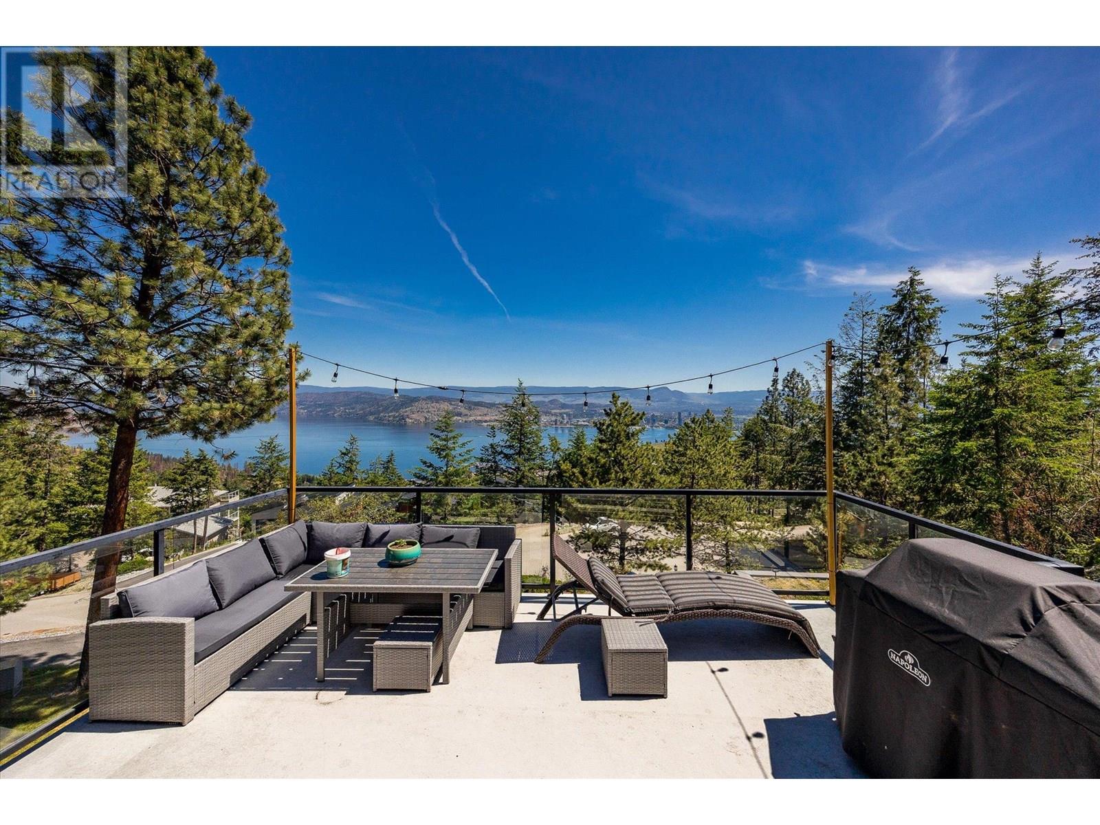 1632 Griffiths Place, West Kelowna, British Columbia  V1Z 2T7 - Photo 3 - 10350129