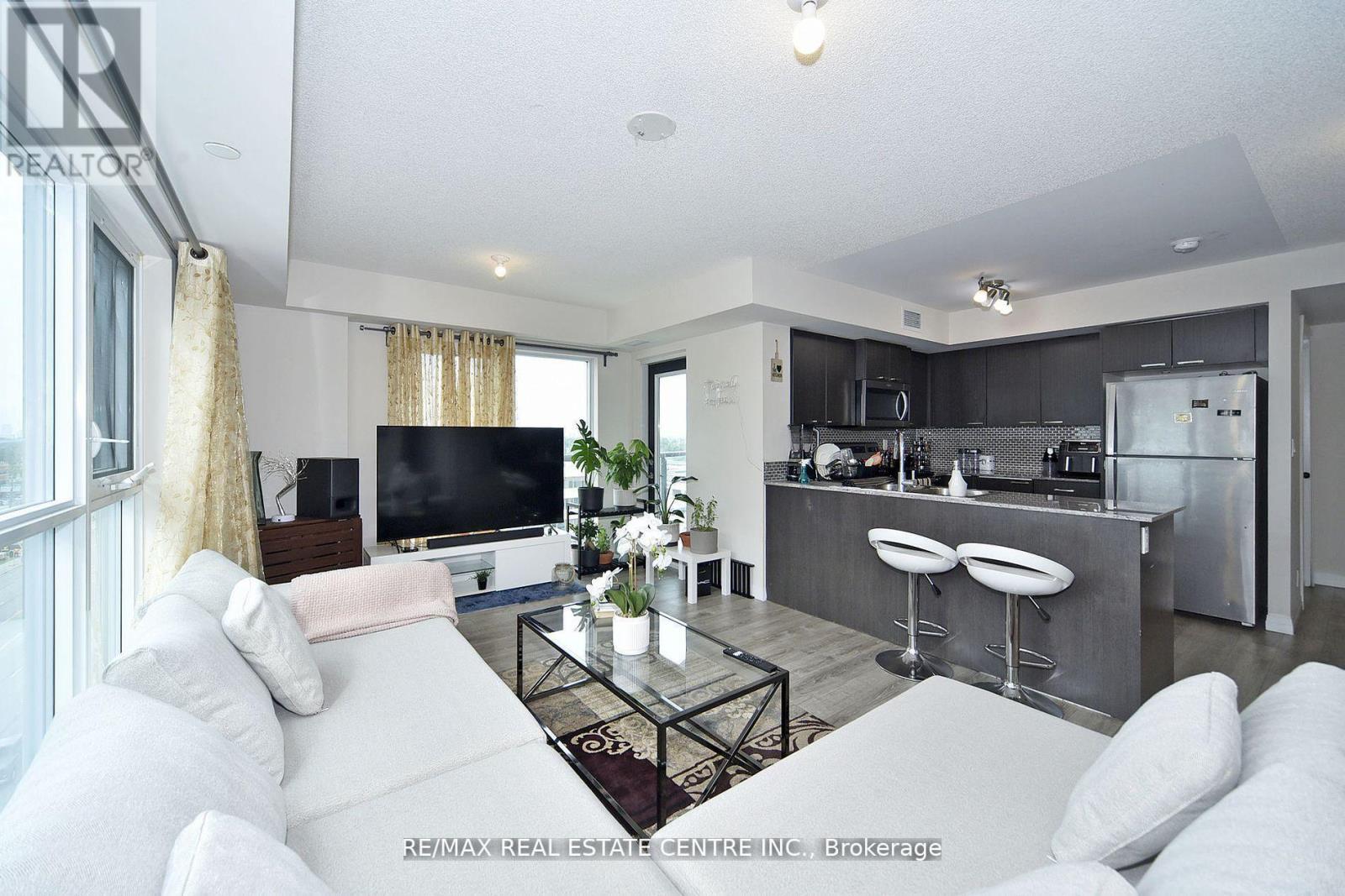 808 - 2152 Lawrence Avenue E, Toronto, Ontario  M1R 0B7 - Photo 10 - E12146100