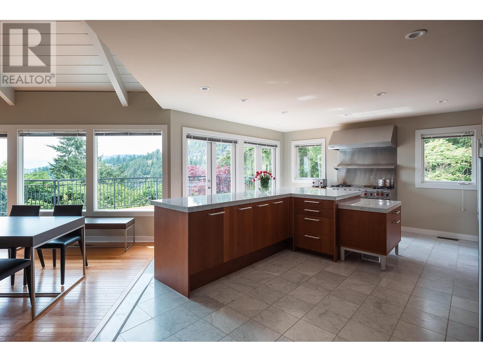 5634 Westport Road, West Vancouver, British Columbia  V7W 1V1 - Photo 16 - R3009433