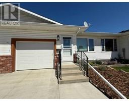 5844 45 Avenue Downtown Lacombe, Lacombe, Ca