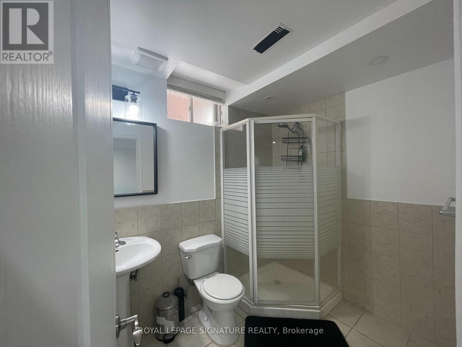 81 Serene Way, Markham, Ontario  L4J 9A2 - Photo 8 - N12186201