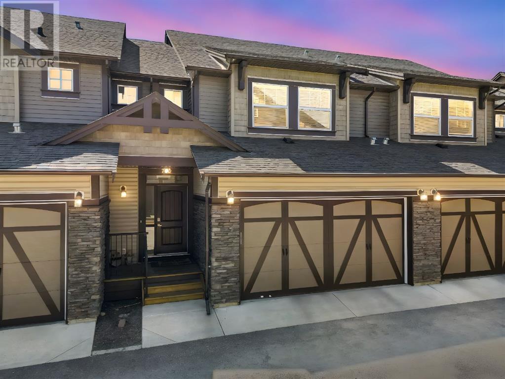 702, 110 Coopers Common Sw, Airdrie, Alberta  T4B 3Y3 - Photo 1 - A2221425
