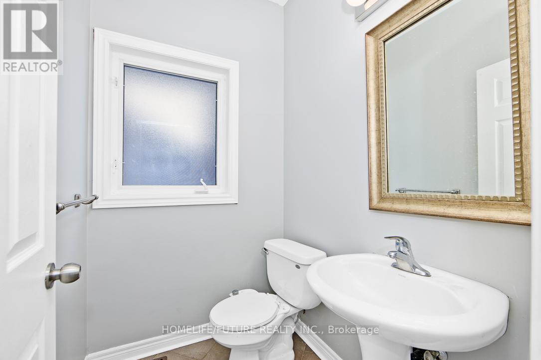 65 Game Creek Crescent, Brampton, Ontario  L7A 0J3 - Photo 14 - W12186189