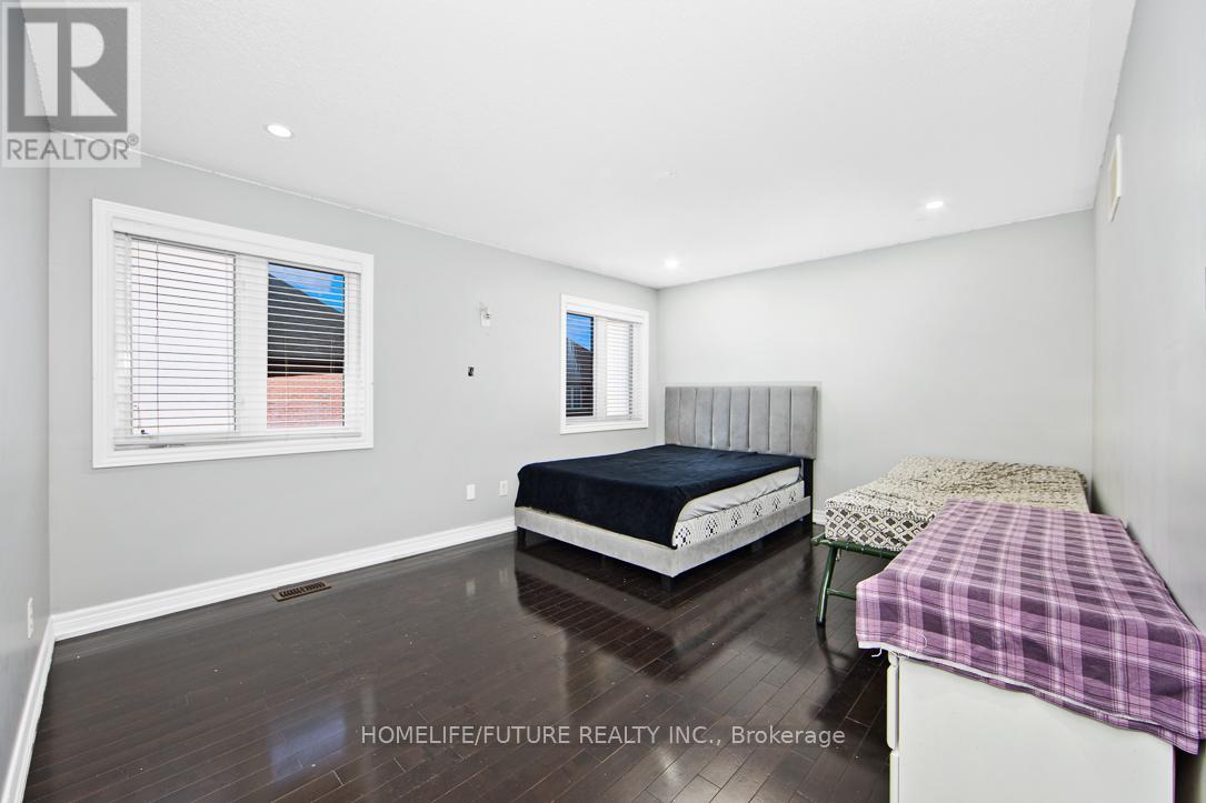 65 Game Creek Crescent, Brampton, Ontario  L7A 0J3 - Photo 17 - W12186189
