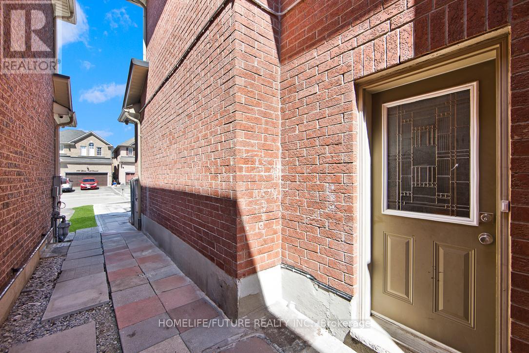 65 Game Creek Crescent, Brampton, Ontario  L7A 0J3 - Photo 24 - W12186189
