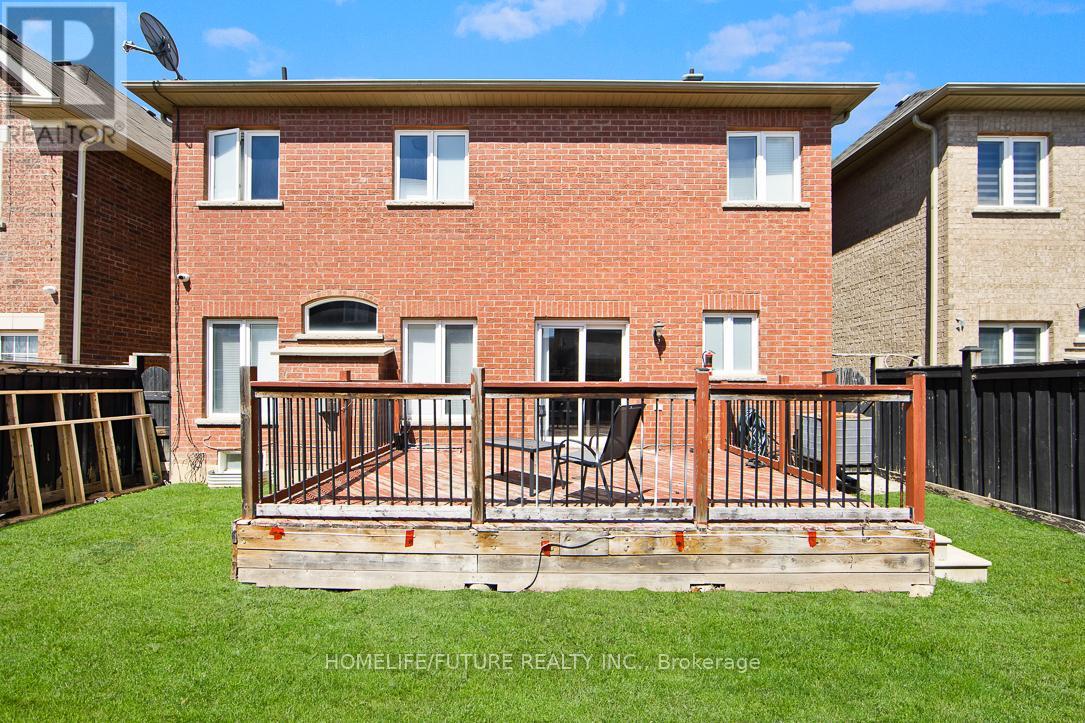 65 Game Creek Crescent, Brampton, Ontario  L7A 0J3 - Photo 34 - W12186189