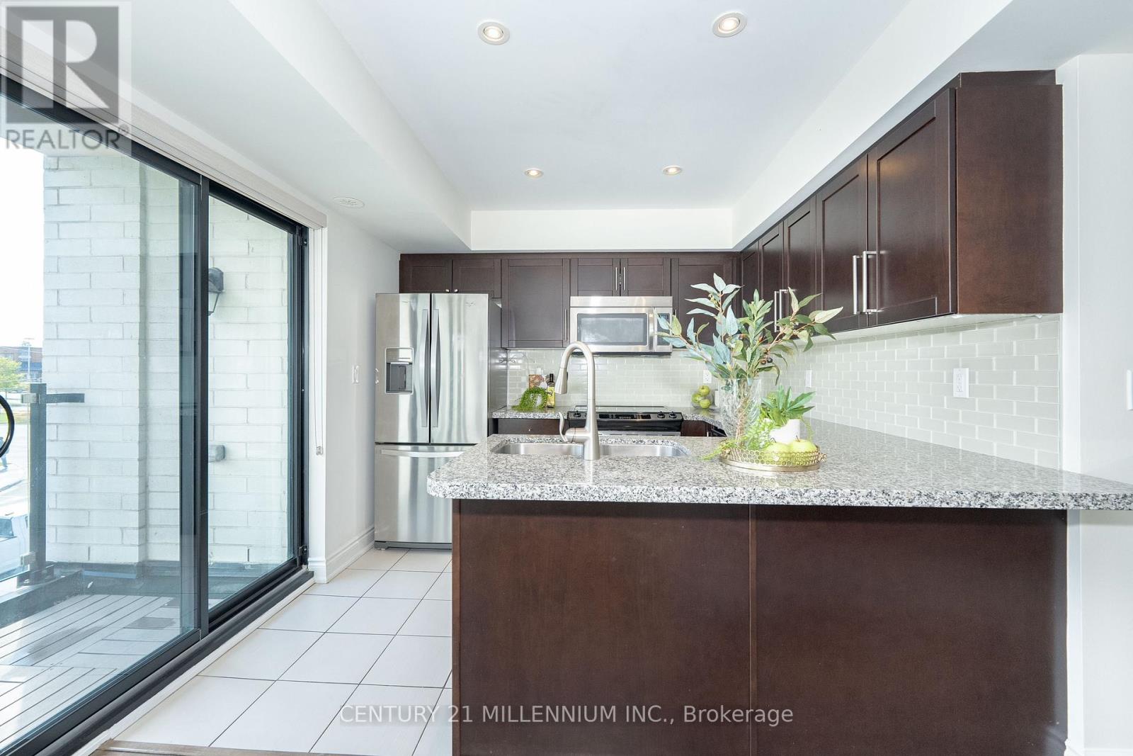 414 - 130 Widdicombe Hill Boulevard, Toronto (Willowridge-Martingrove-Richview), Ontario  M9R 0A9 - Photo 11 - W12186200