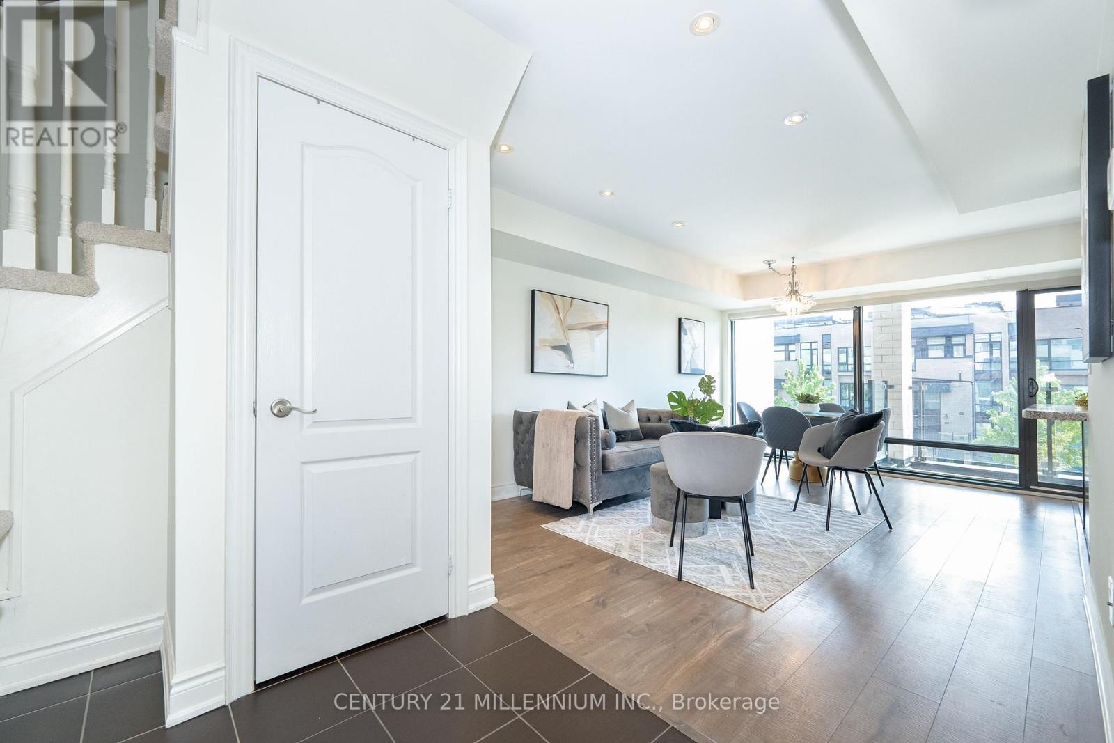 Property at 414 - 130 WIDDICOMBE HILL BOULEVARD image 5