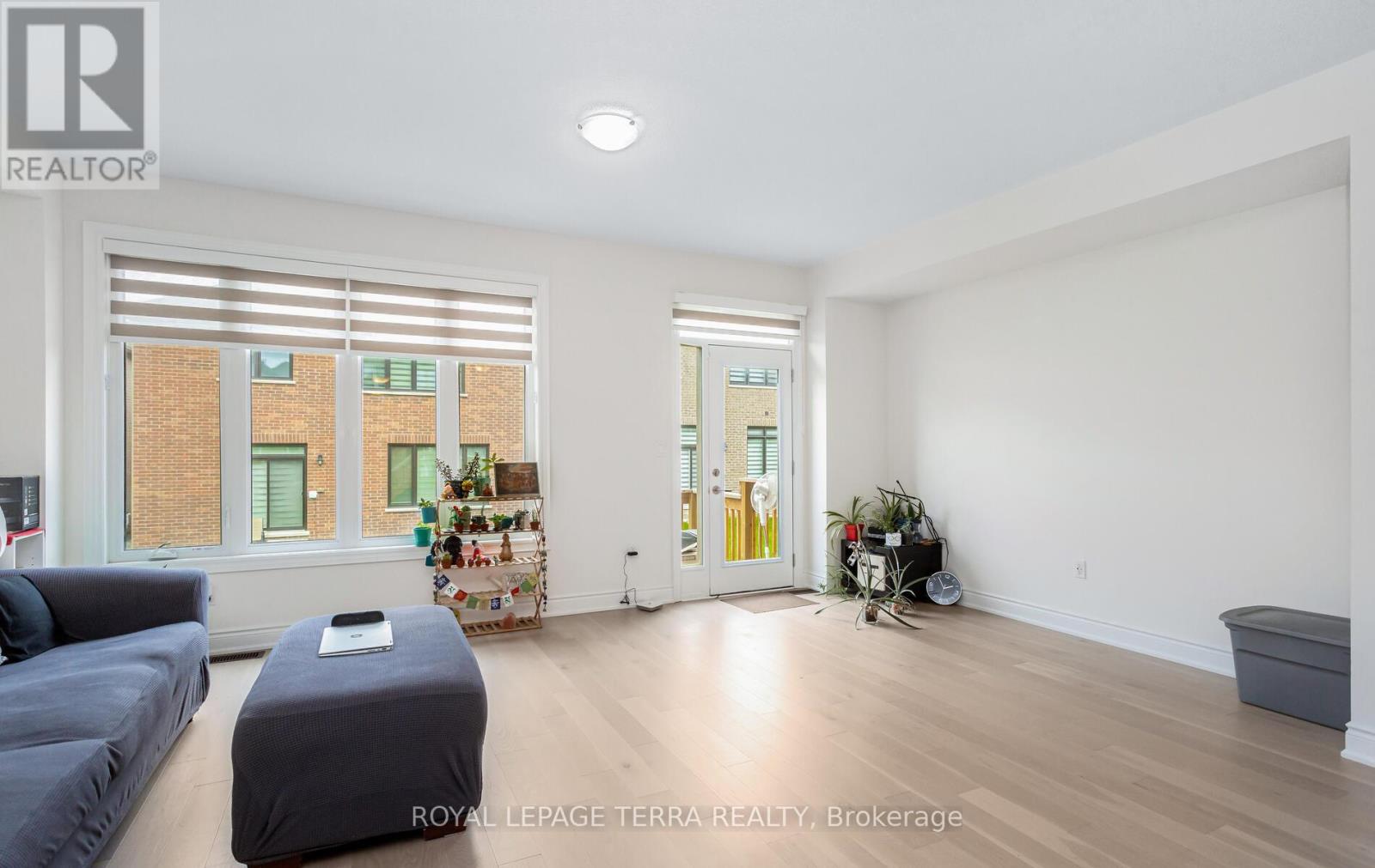 81 Bermondsey Way, Brampton (Bram West), Ontario  L6Y 0G2 - Photo 5 - W12186208