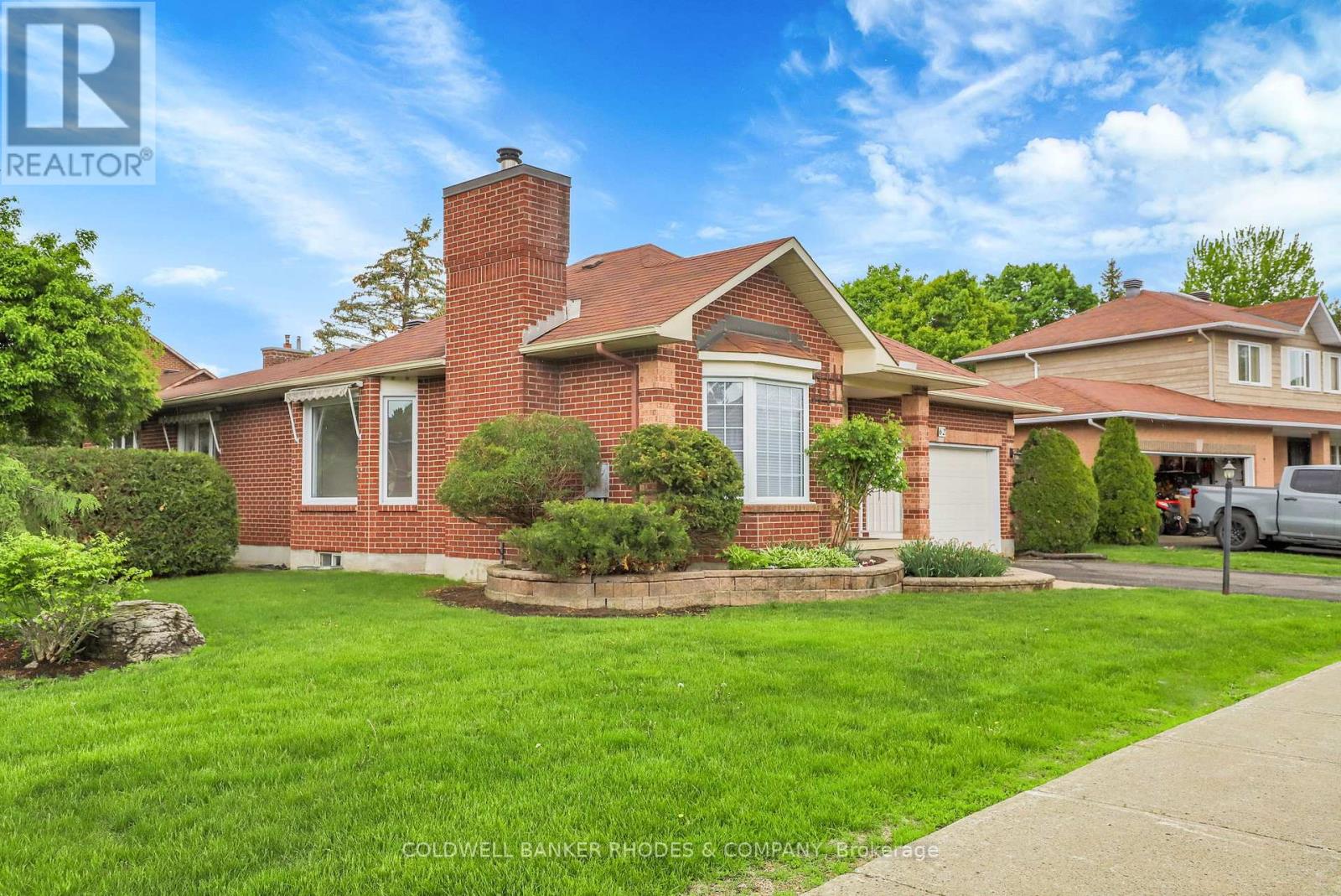 Property at 62 BEECHFERN DRIVE image 2
