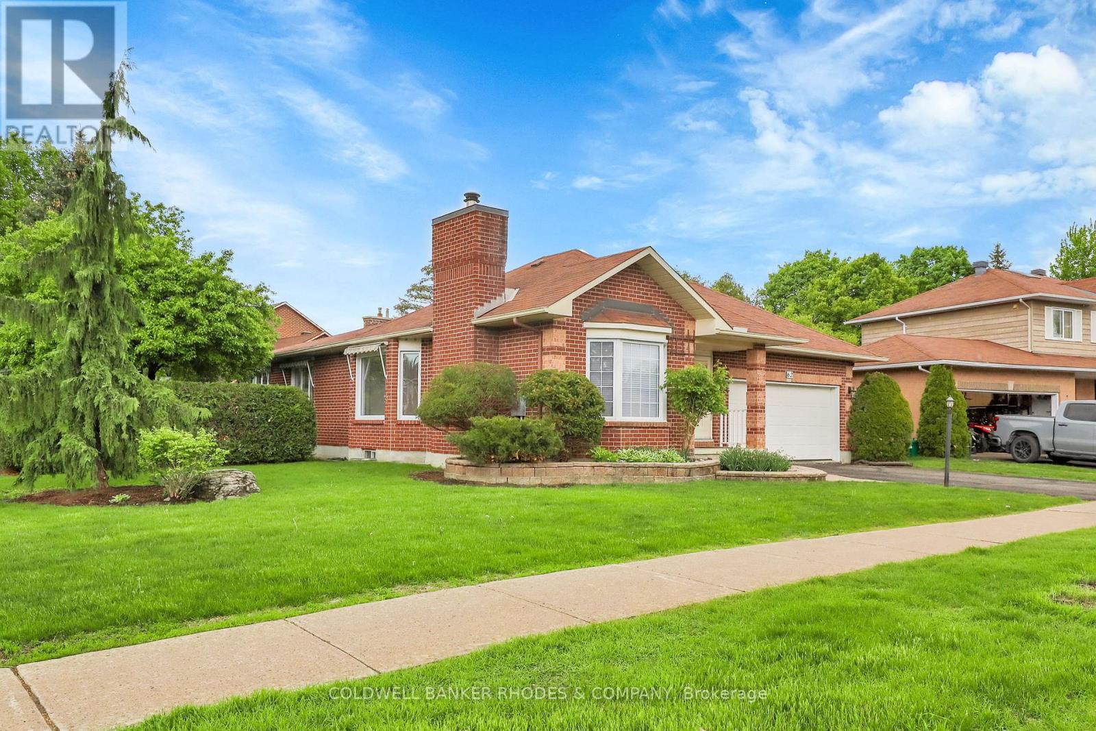 Property at 62 BEECHFERN DRIVE image 3