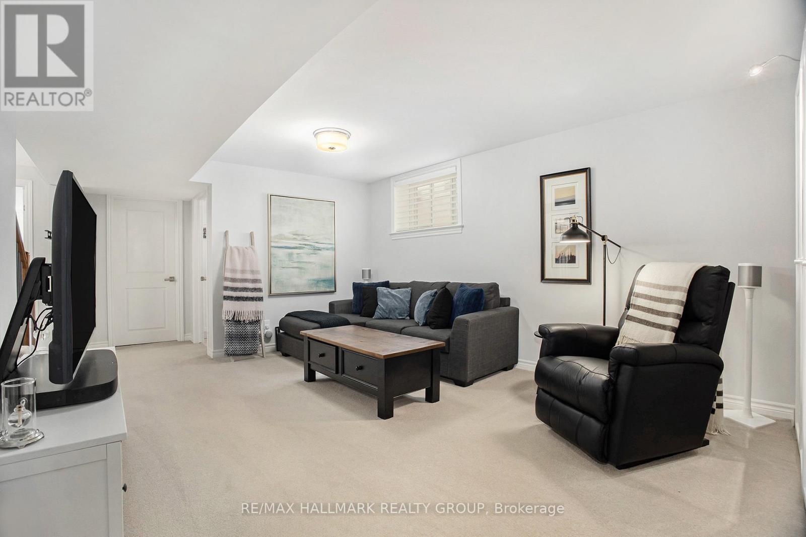 86 Kayenta Street, Ottawa, Ontario  K2S 2K7 - Photo 26 - X12186247