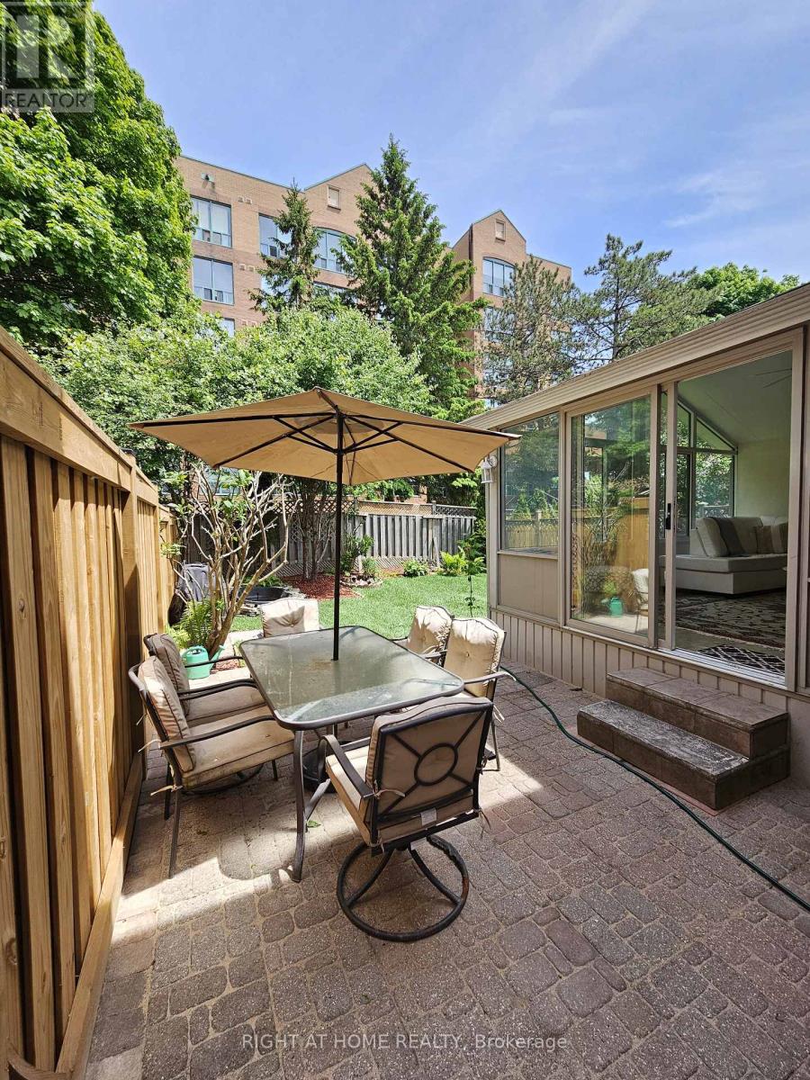 Property at 21 MCBRIEN COURT image 4