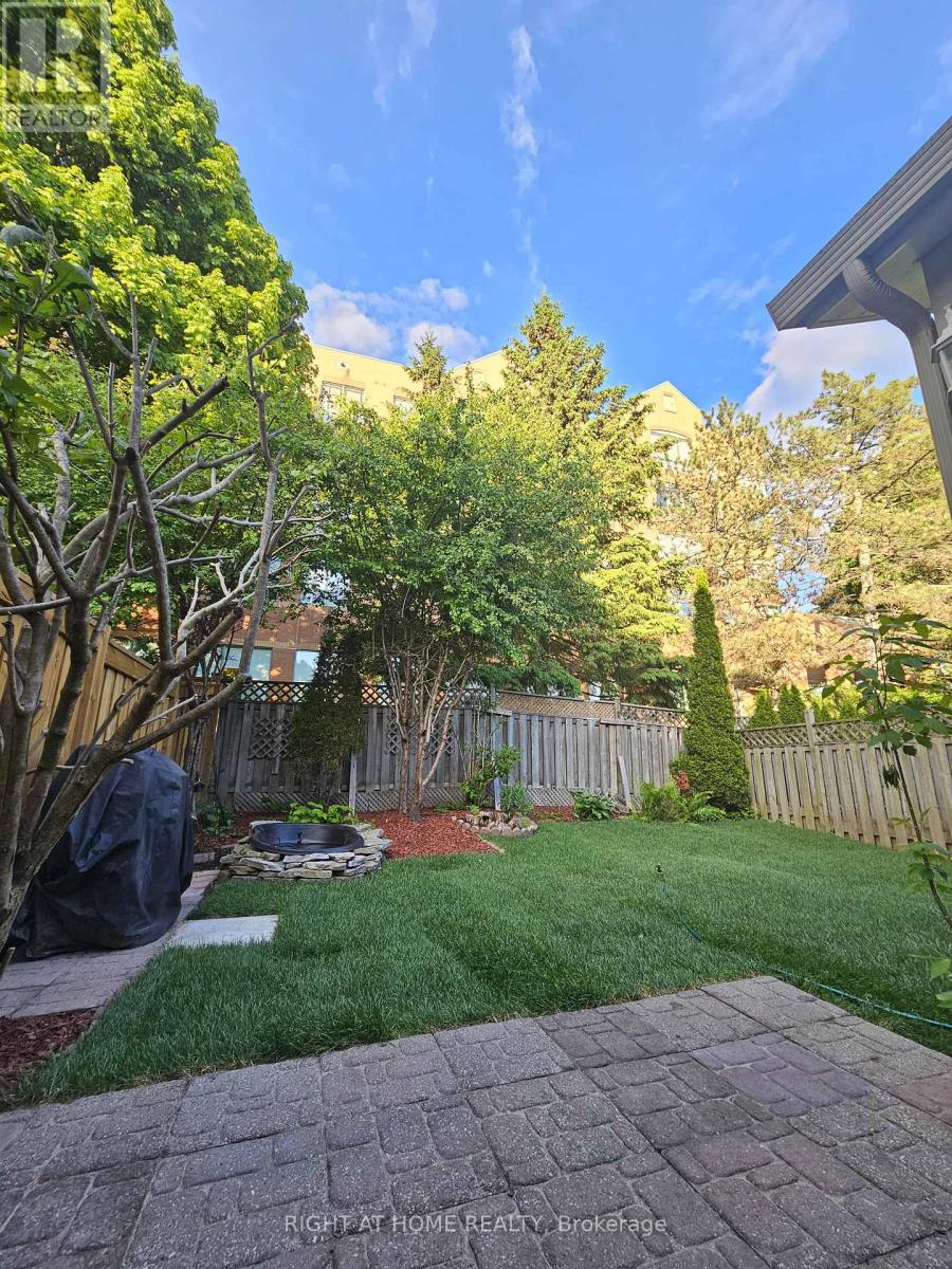 Property at 21 MCBRIEN COURT image 5