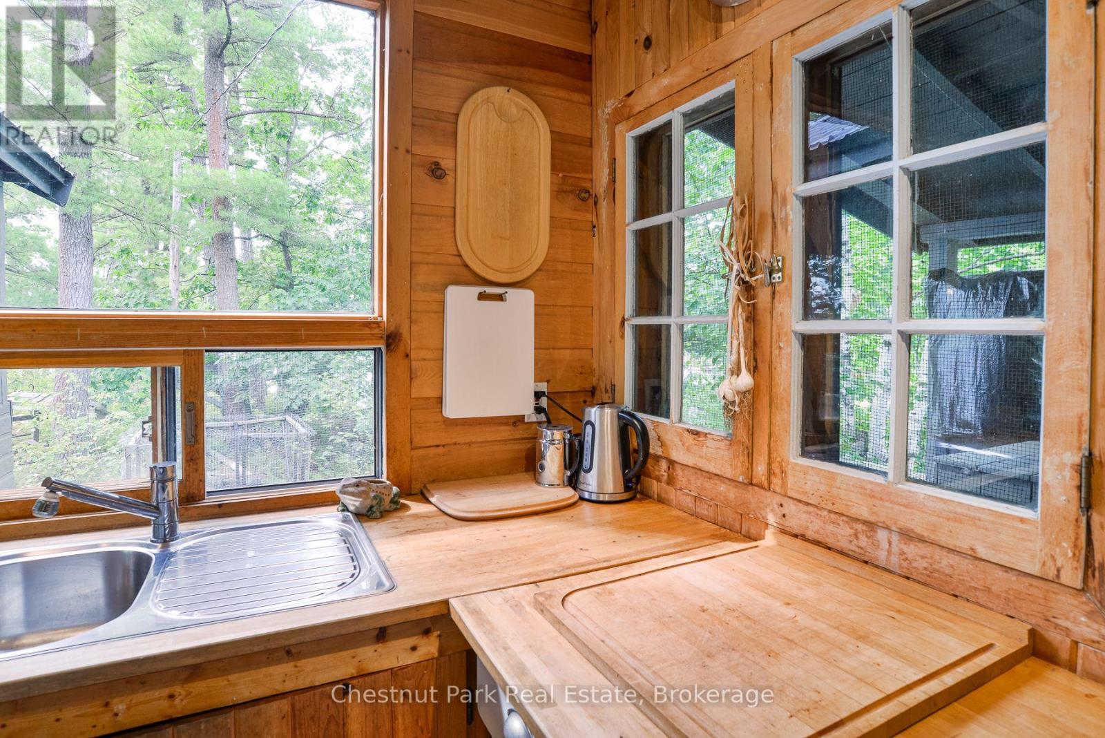 1 8kl Rose Island, Gravenhurst, Ontario  P0B 1G0 - Photo 24 - X12186221