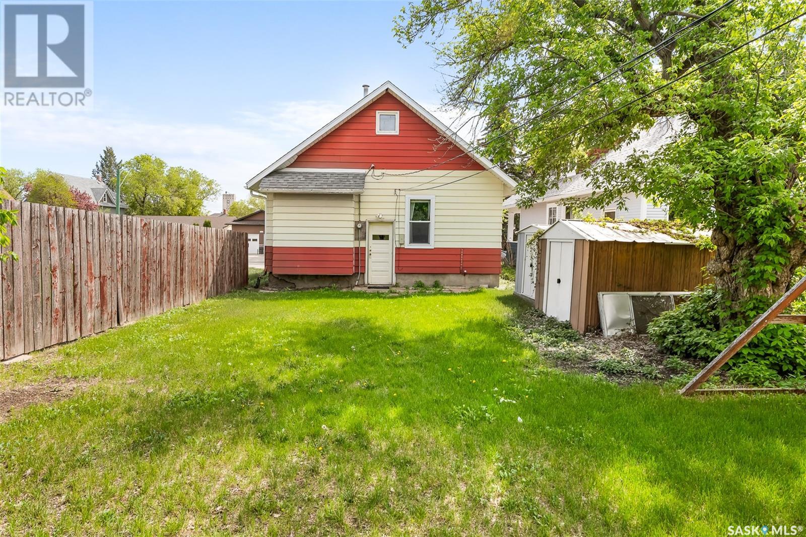 644 Hochelaga Street W, Moose Jaw, Saskatchewan  S6H 2H4 - Photo 50 - SK998361