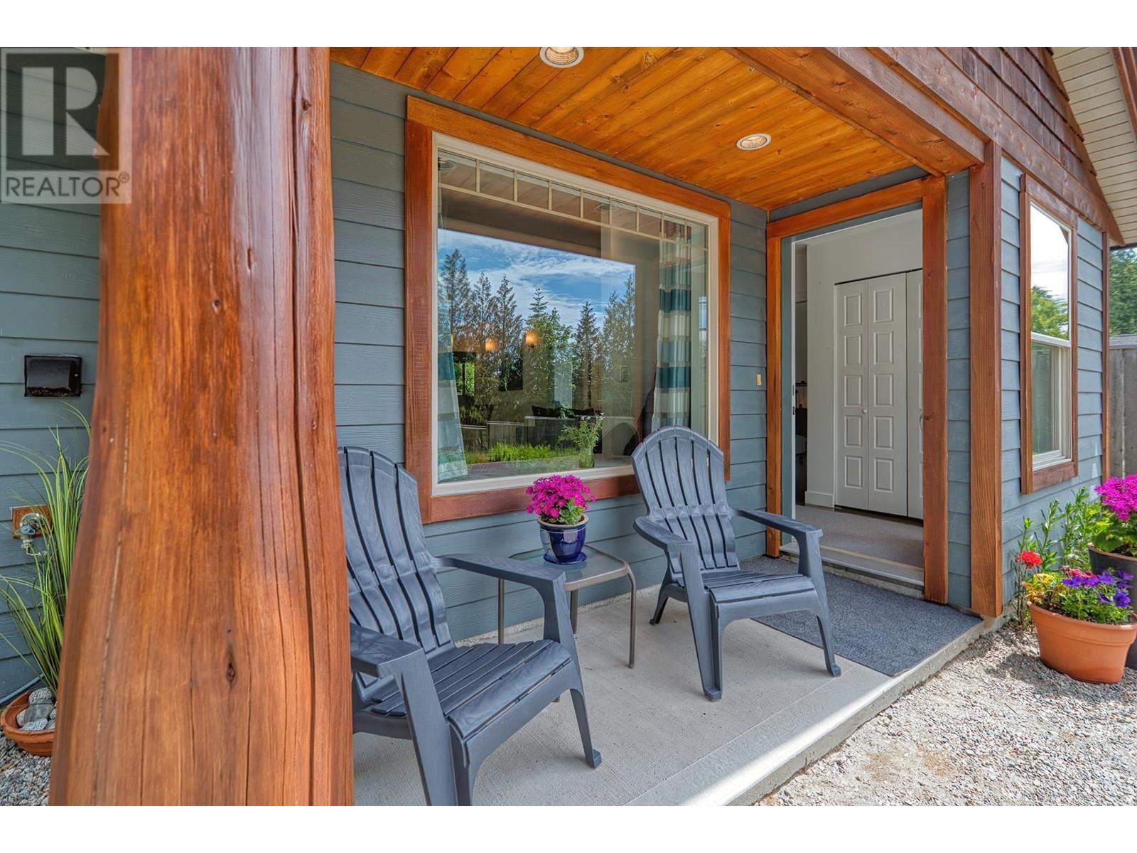 Property at 1456 GEM PLACE image 2