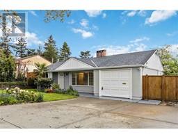 608 Lambie Dr Tillicum, Saanich, Ca
