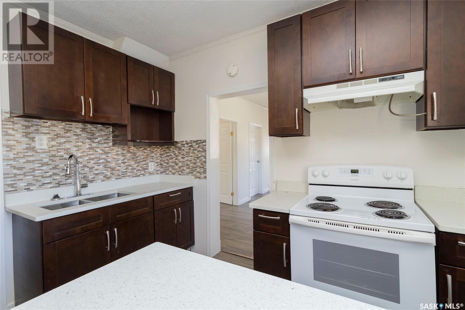 308 M Avenue N, Saskatoon, Saskatchewan  S7L 2S5 - Photo 17 - SK007821