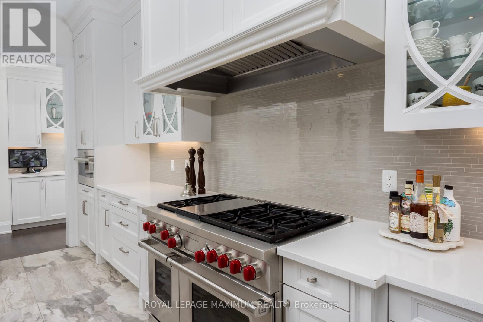 49 Mary Natasha Court, Vaughan, Ontario  L4H 4N6 - Photo 21 - N12186236
