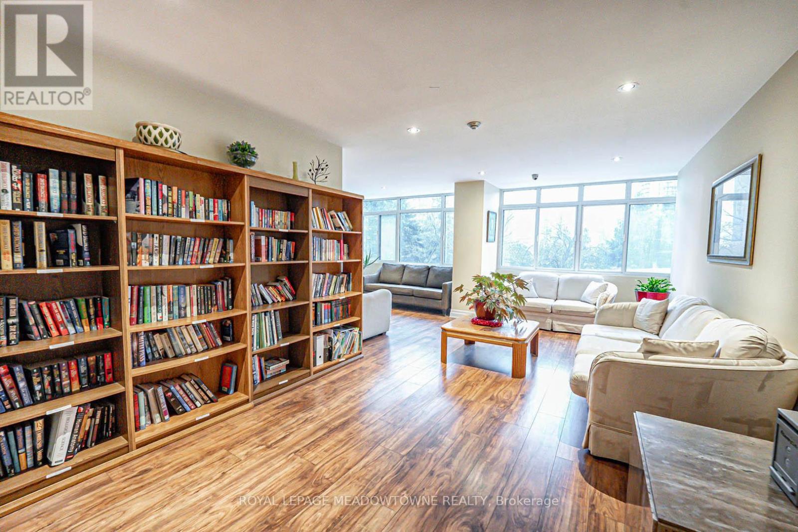 907 - 50 Elm Drive, Mississauga (Mississauga Valleys), Ontario  L5A 3X2 - Photo 41 - W12186218