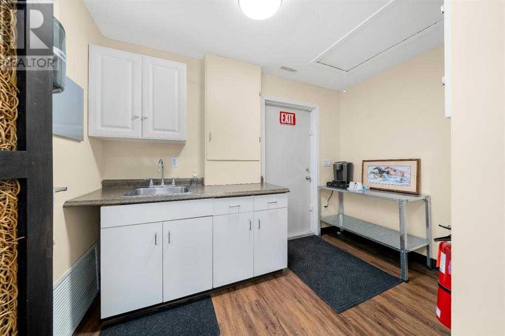 5, 70 Railway Street E, Cochrane, Alberta  T4C 2B5 - Photo 12 - A2164102