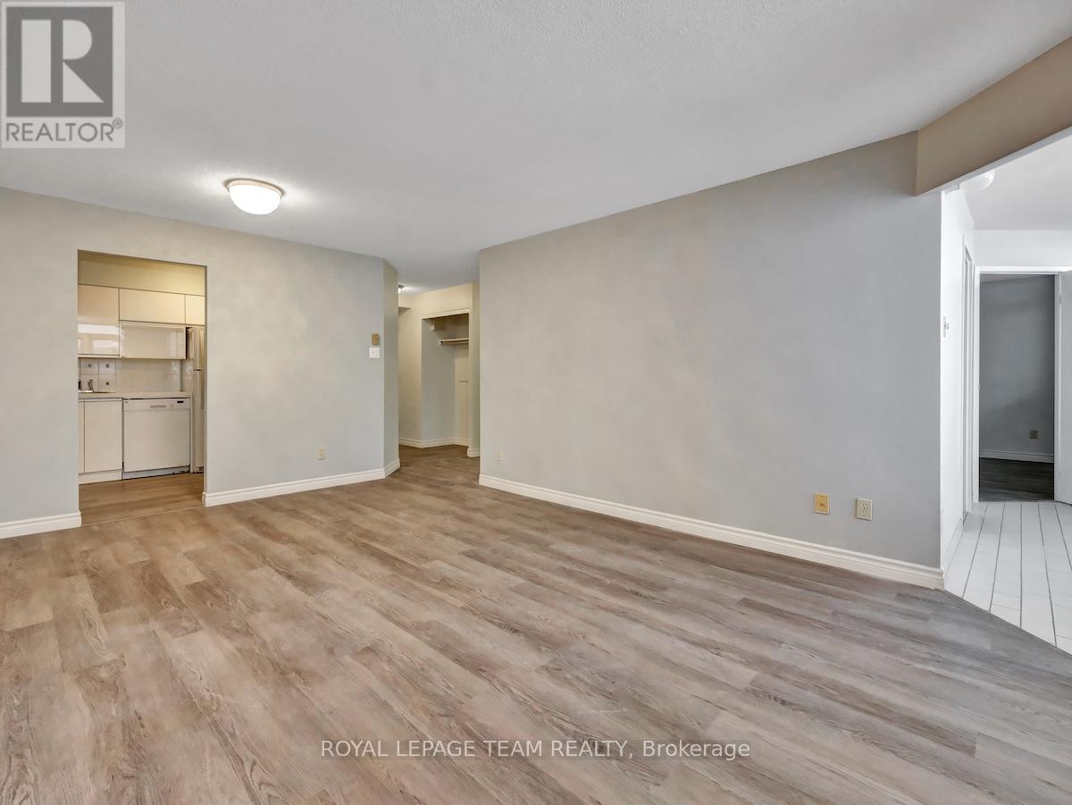 309 - 1025 Grenon Avenue, Ottawa, Ontario  K2B 8S5 - Photo 9 - X12186263