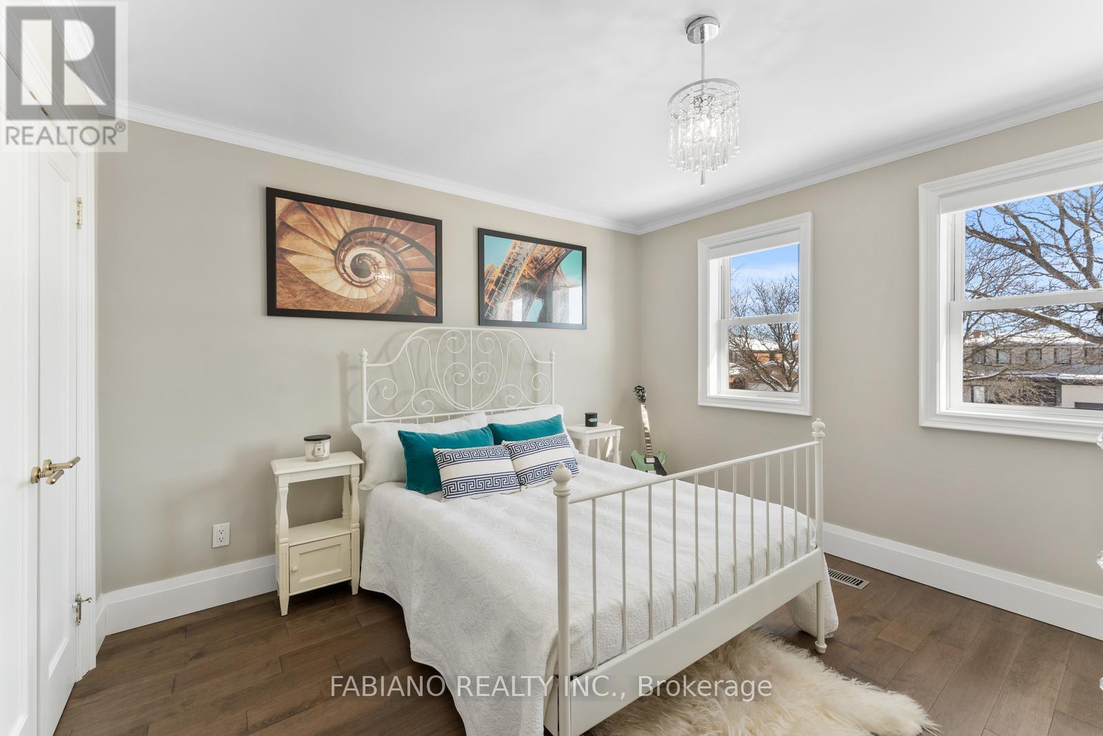 186 Wigwoss Drive, Vaughan, Ontario  L4L 4H2 - Photo 33 - N12114592