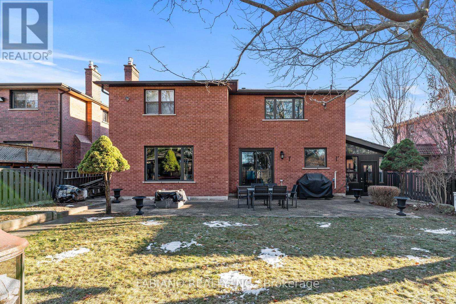 186 Wigwoss Drive, Vaughan, Ontario  L4L 4H2 - Photo 46 - N12114592