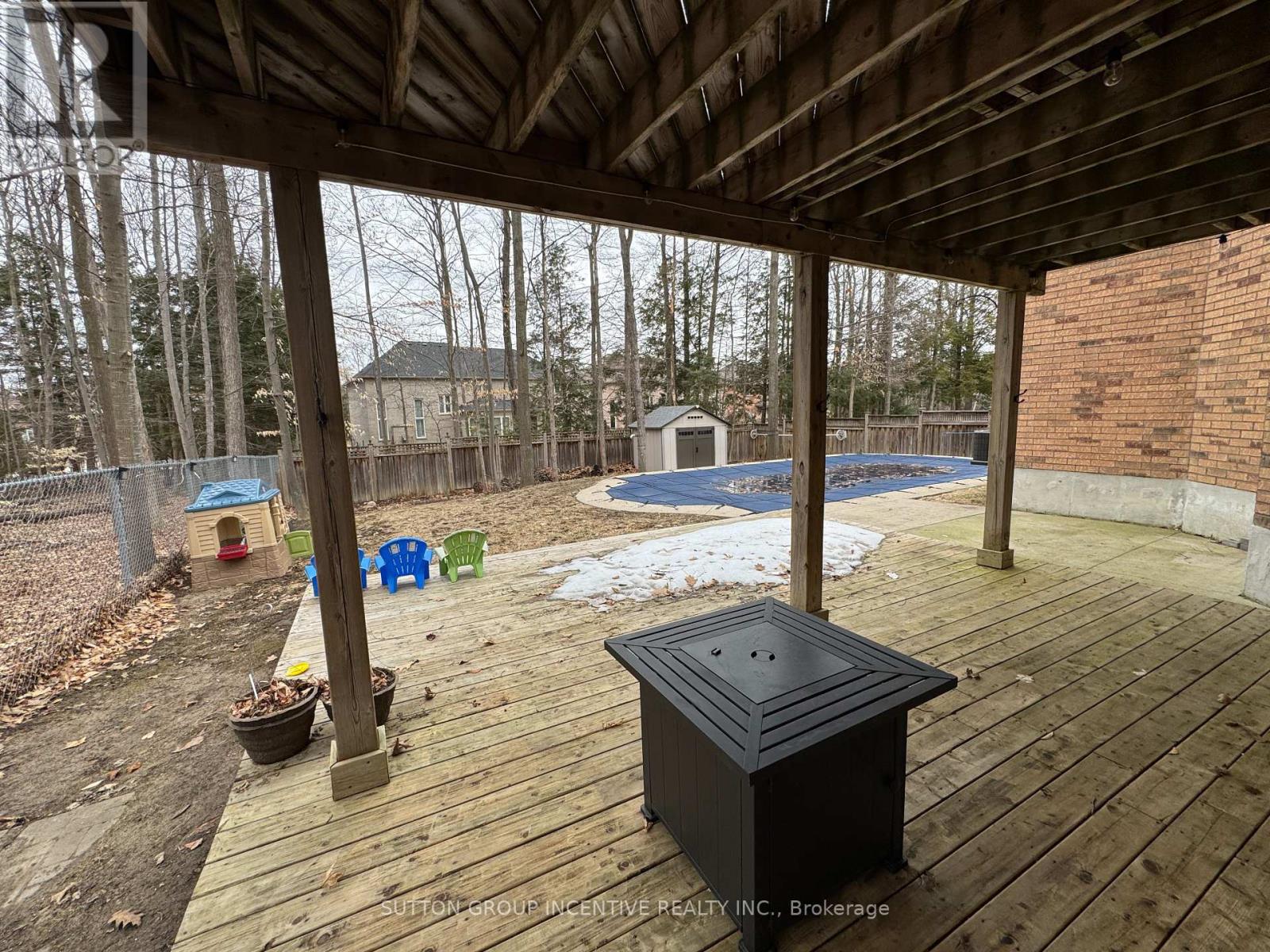 2 Camelot Square, Barrie, Ontario  L4M 0C2 - Photo 26 - S12186261