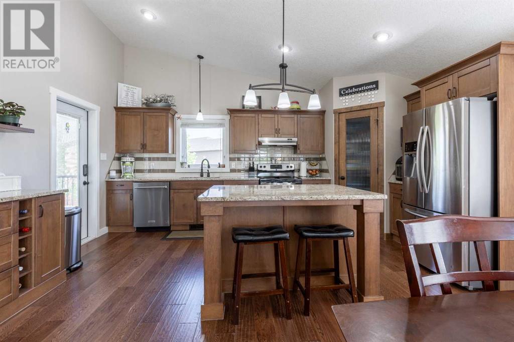 59 Firelight Way W, Lethbridge, Alberta  T1J 5B5 - Photo 10 - A2223521