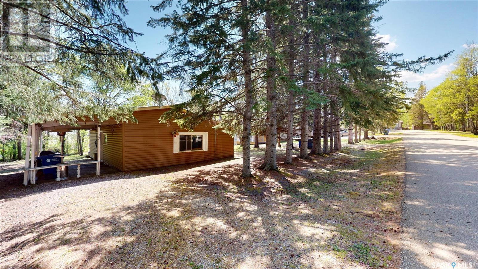 17 Ash Crescent, Moose Mountain Provincial Park, Saskatchewan  S0C 2S0 - Photo 2 - SK007791